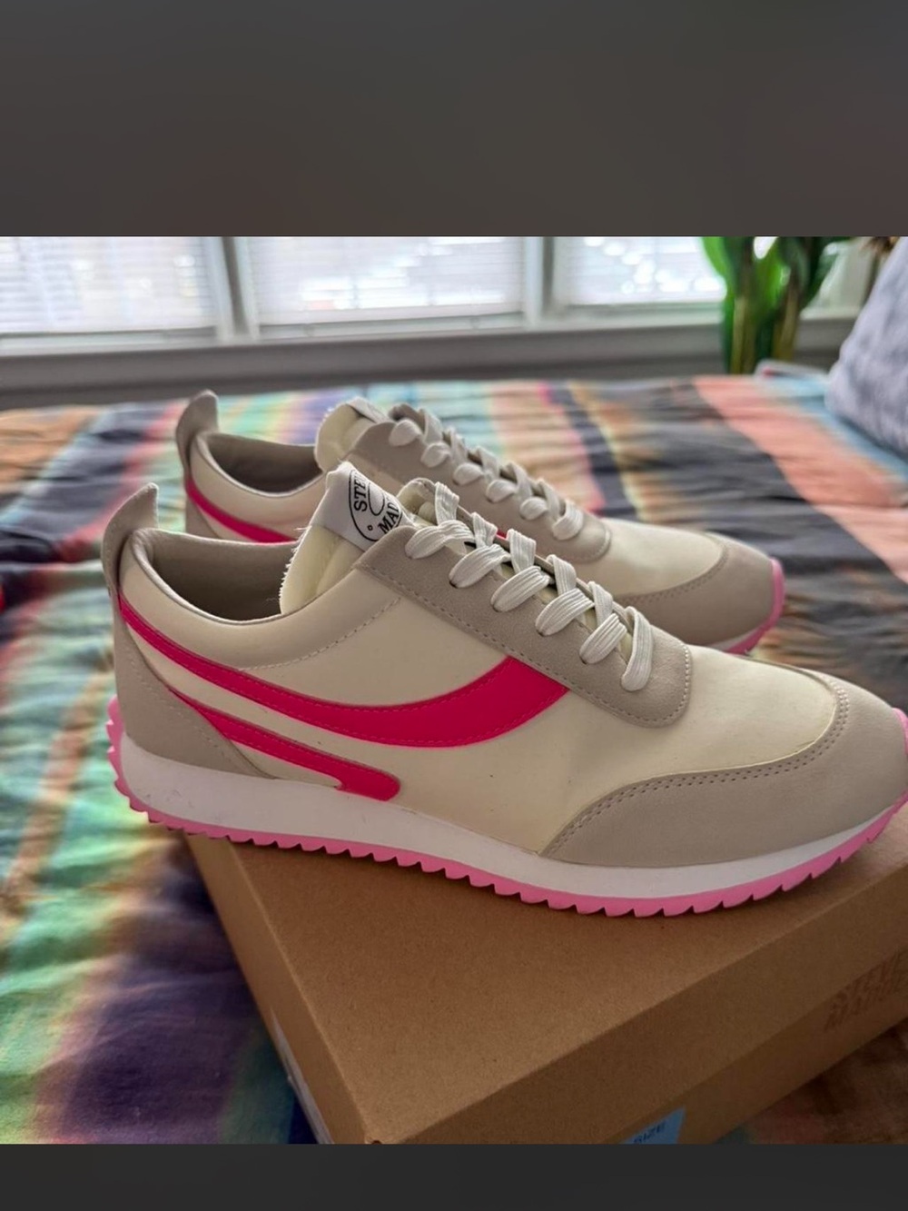 NWT Steve Madden Women’s Beige Sneakers with Pink Accent